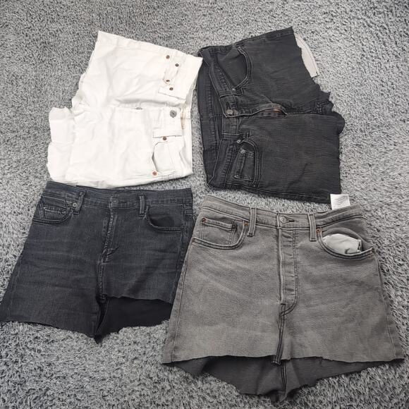 Lot of Denim Jean Scrap Multicolor Material Art Crafts Sewing Projects Cut 4lbs - Picture 1 of 11